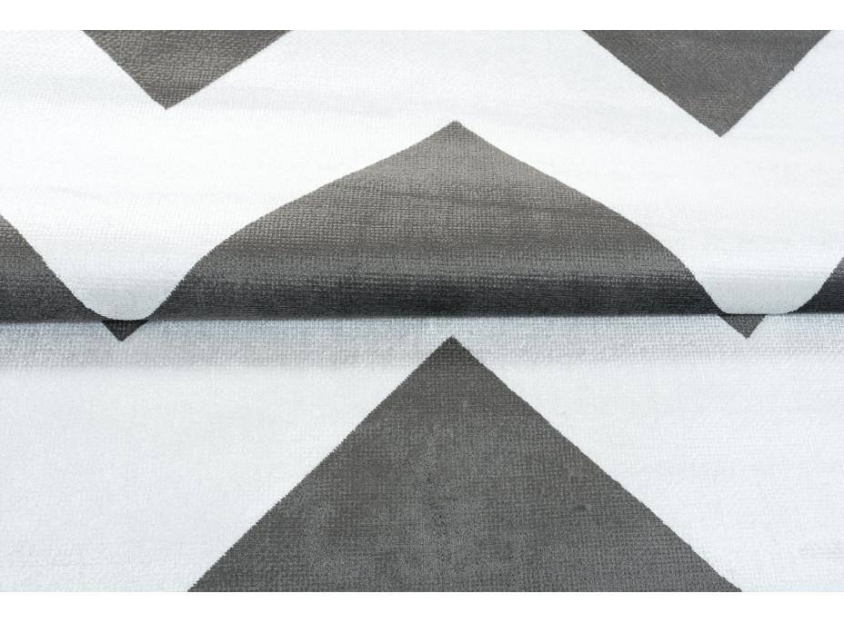 Kusový koberec ISFAHAN Zig zag - tmavo šedý/krémový