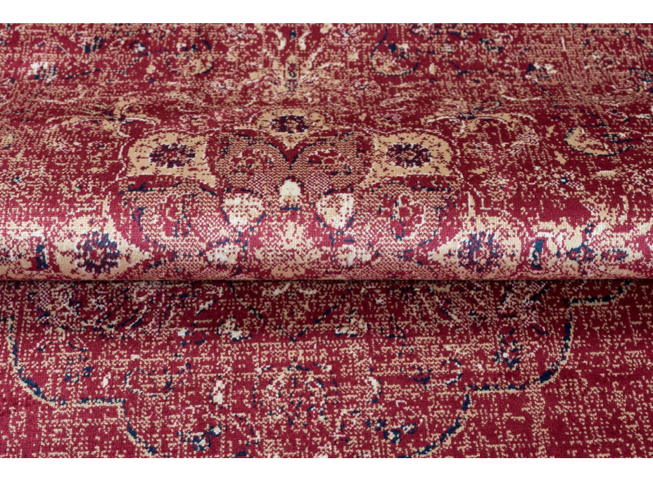 Kusový koberec ISFAHAN Malek - červený