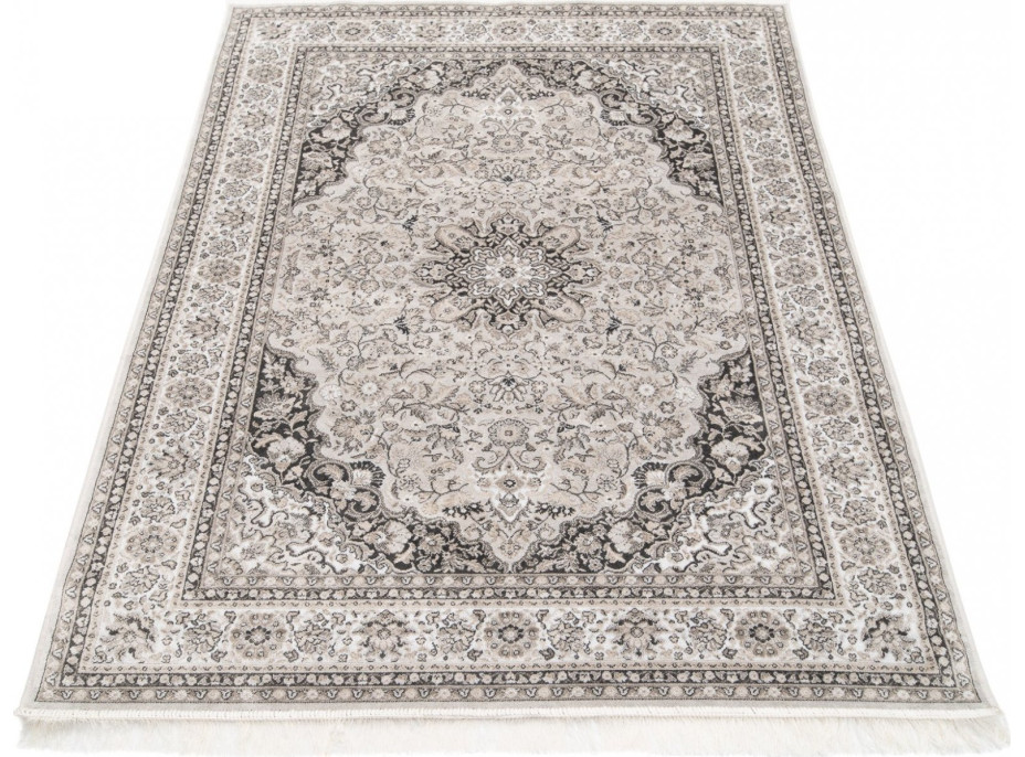 Kusový koberec ISFAHAN Baba - strieborný
