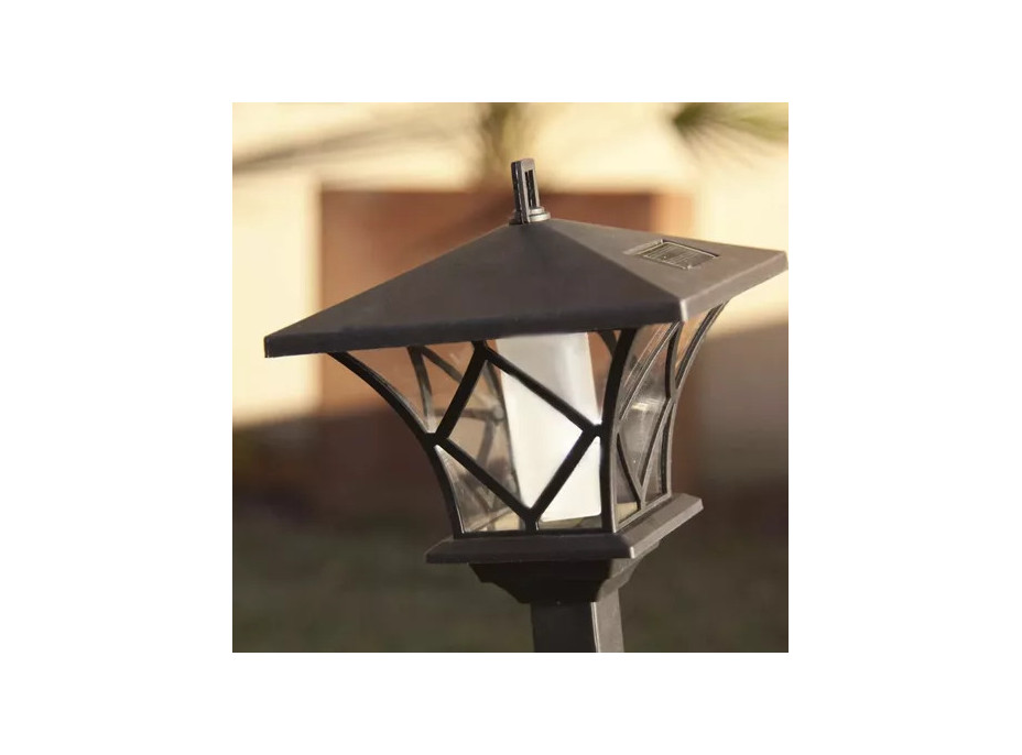 Solárna záhradná lampa - lampáš