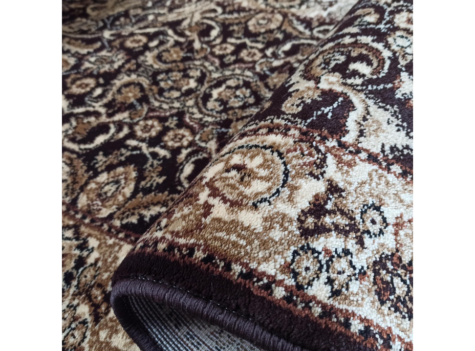 Kusový koberec NOBLE exclusive - tmavo hnedý