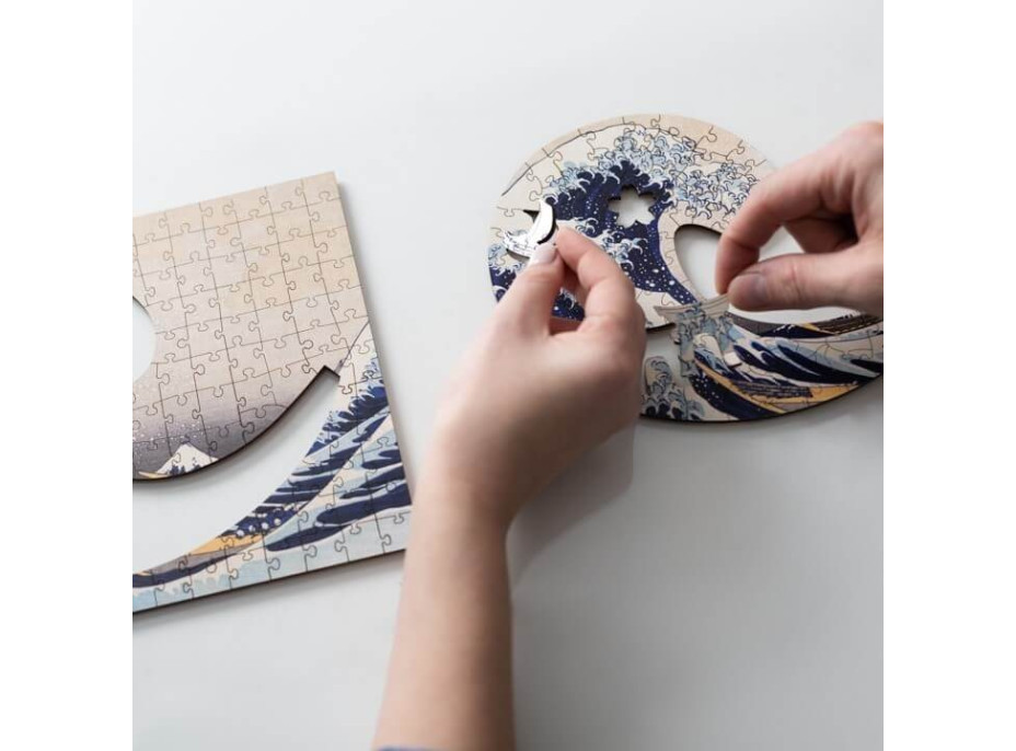 TREFL Drevené puzzle Art: Hokusai - Veľká vlna Kanagawa 200 dielikov