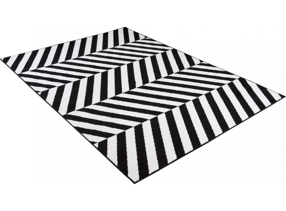 Kusový koberec TAPIS Hypnotic - čierny/biely