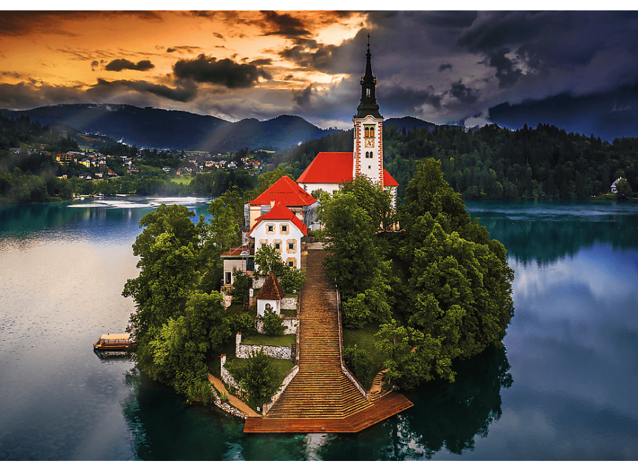 TREFL Puzzle Premium Plus Photo Odyssey: Bledské jazero 1000 dielikov