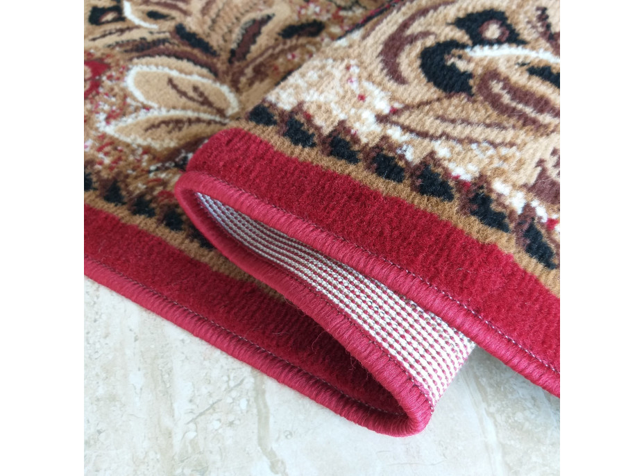 Kusový oválny koberec ALPHA Flower - červený