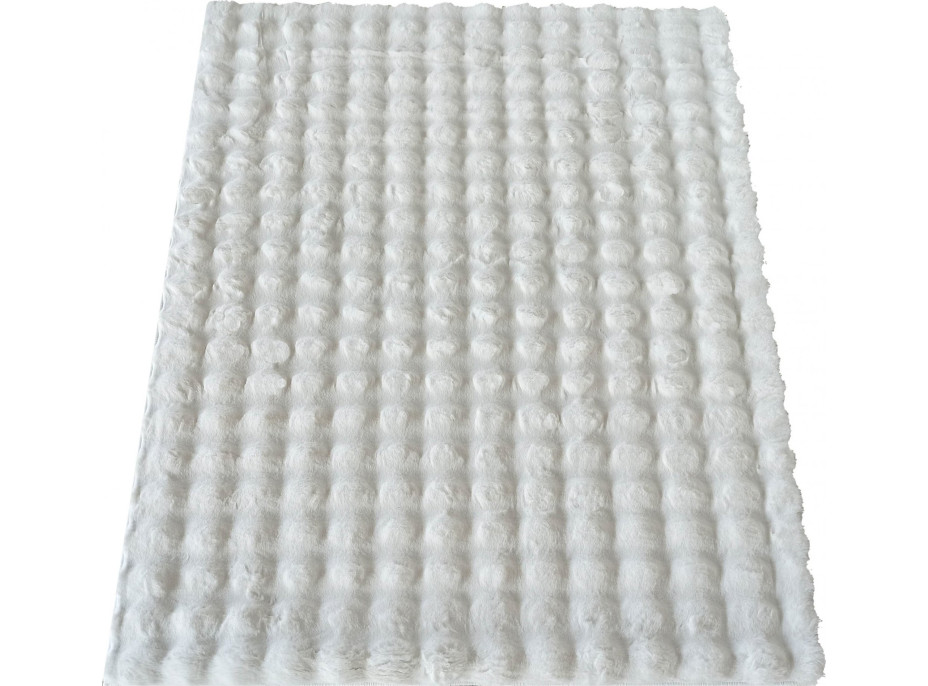 Kusový koberec MERLIN 3D - imitácia králičej kožušiny - biely