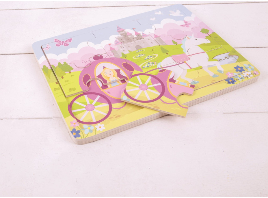Bigjigs Toys Drevené puzzle princezná s kočiarom