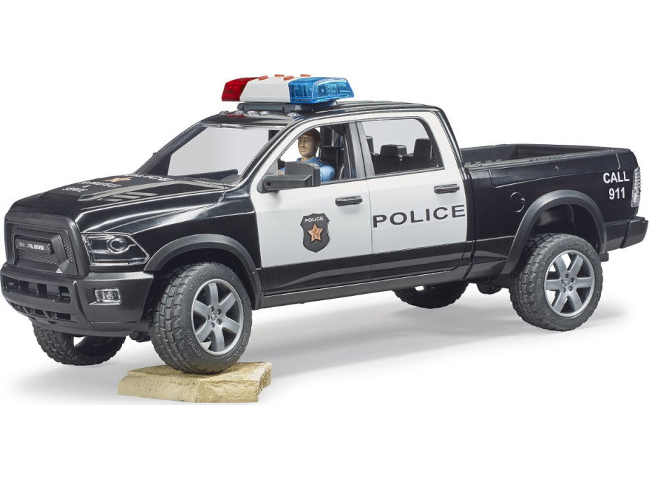 Bruder Policajné auto RAM s policajtom