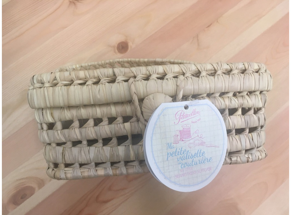 Petitcollin Môj malý krajčírsky kufrík 7 (pre bábiku 28 cm)