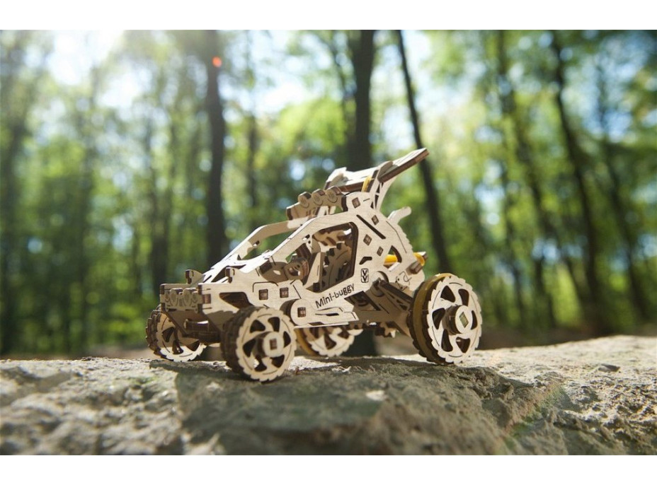 Ugears 3D drevené mechanické puzzle Mini bugina
