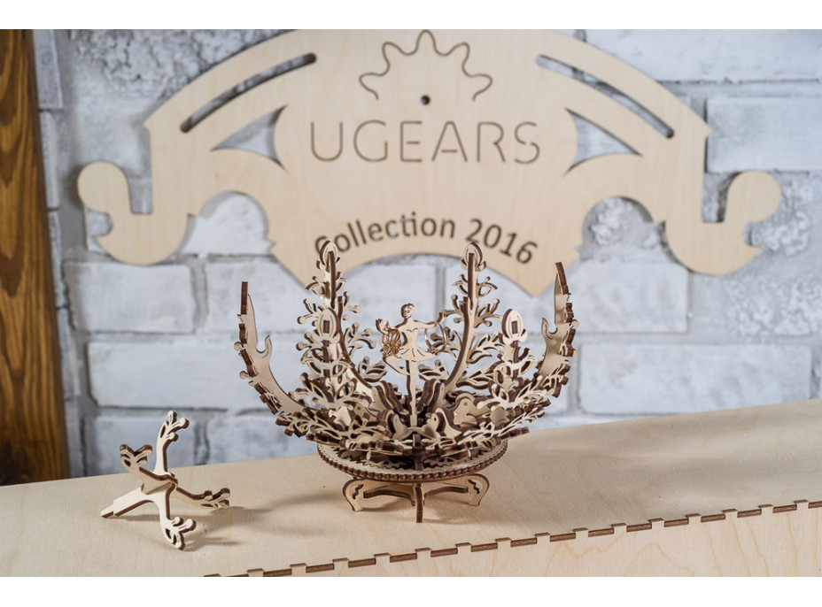 Ugears 3D drevené mechanické puzzle Kvetina