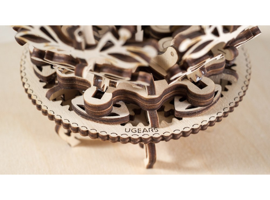 Ugears 3D drevené mechanické puzzle Kvetina