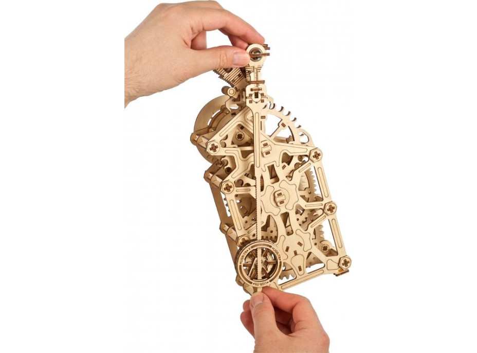 Ugears 3D drevené mechanické puzzle Hodiny motora