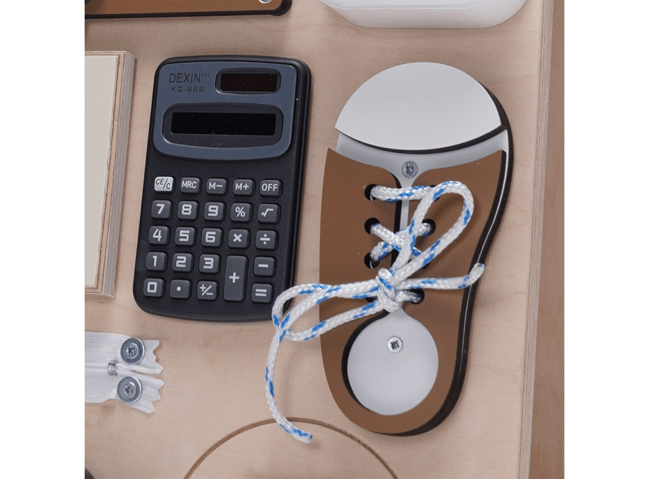 Manibox Activity board Senzorická doska lev Leon