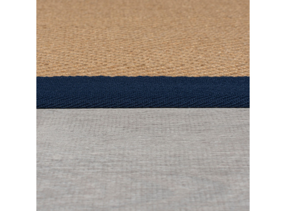 Kusový koberec Herringbone Border Kira Navy
