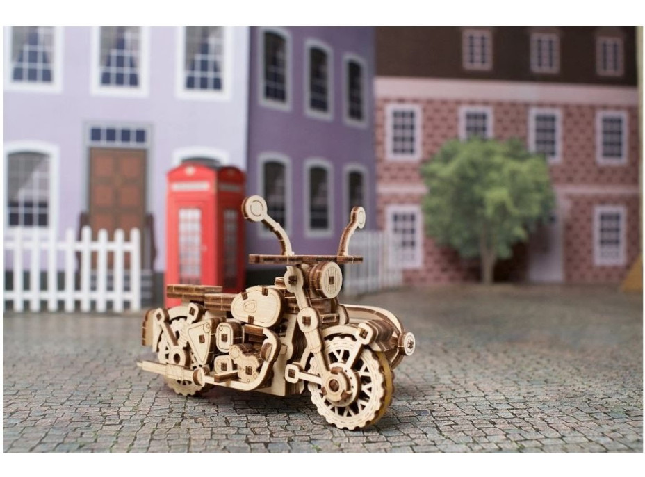 UGEARS 3D puzzle Harry Potter: Hagridova lietajúca motorka 130 dielikov