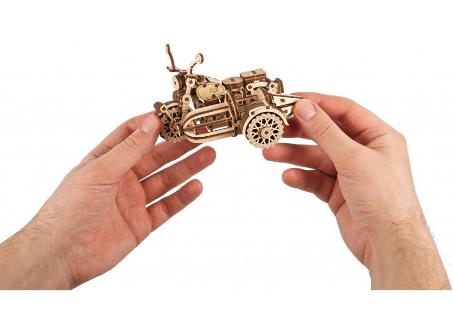 UGEARS 3D puzzle Harry Potter: Hagridova lietajúca motorka 130 dielikov