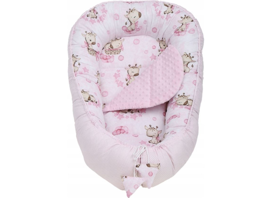 Obojstranné hniezdočko (kokon) pre bábätko - BABYMAM PREMIUM set 7v1 - Ružová žirafa so svetloružovou minkou