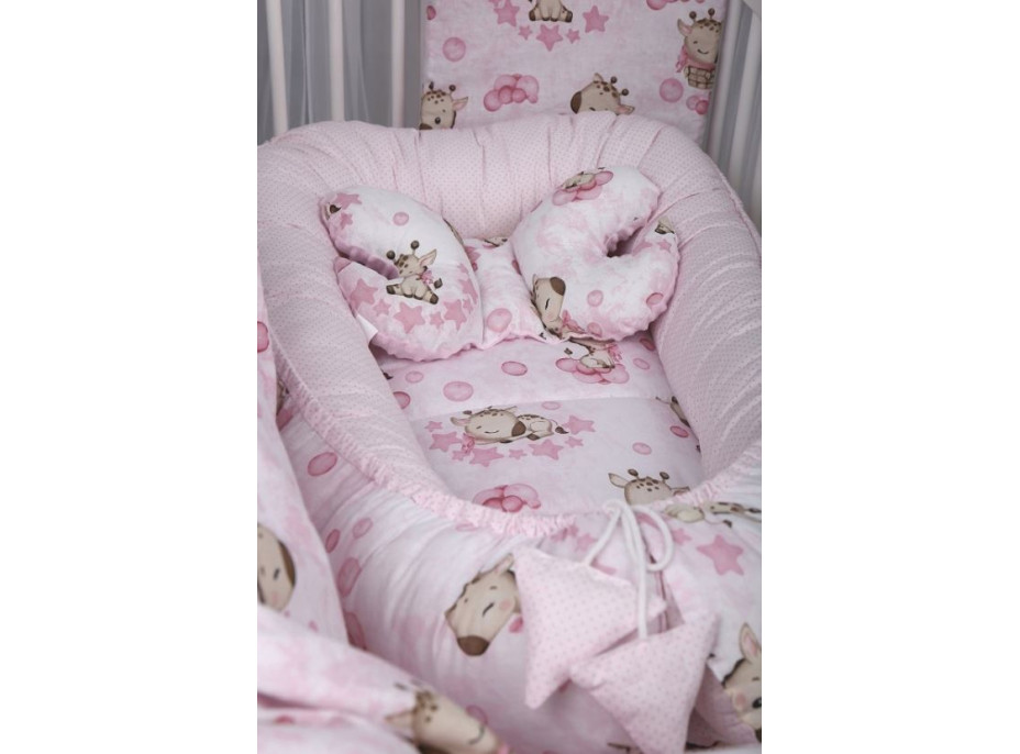 Obojstranné hniezdočko (kokon) pre bábätko - BABYMAM PREMIUM set 7v1 - Ružová žirafa so svetloružovou minkou
