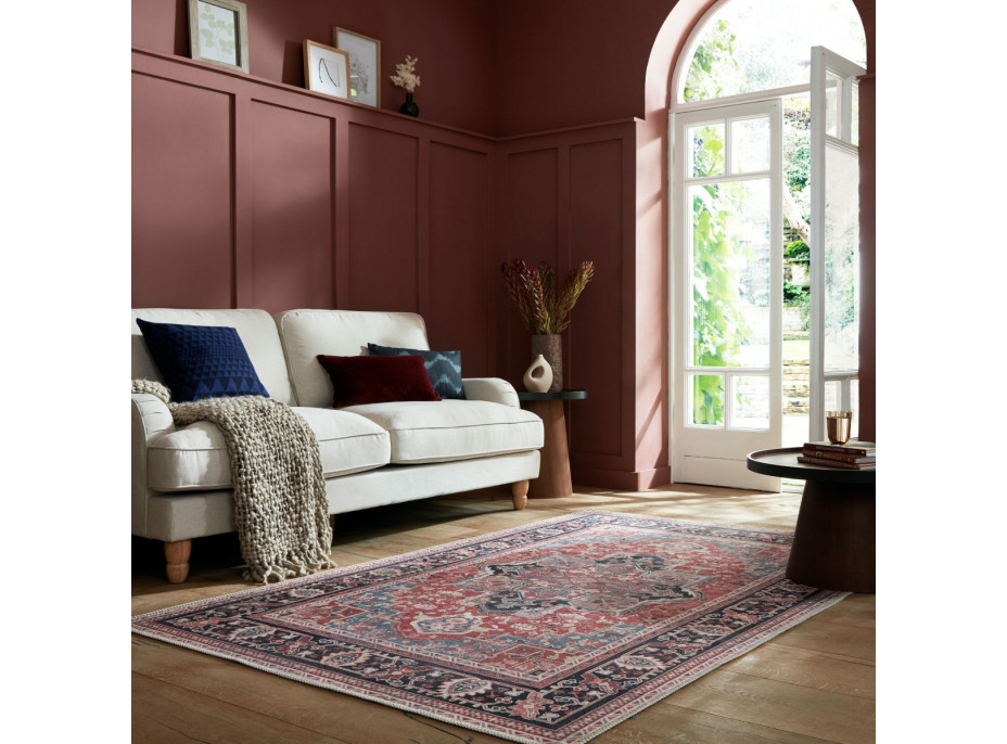 Kusový koberec Hebden Windsor Red