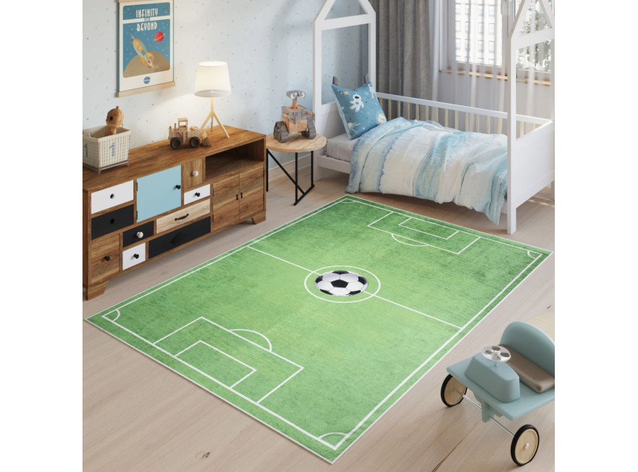 Detský koberec EMMA - Futbalové ihrisko
