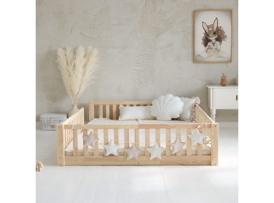 Detská Montessori posteľ z masívu borovice Basic LOVE - 200x140 cm
