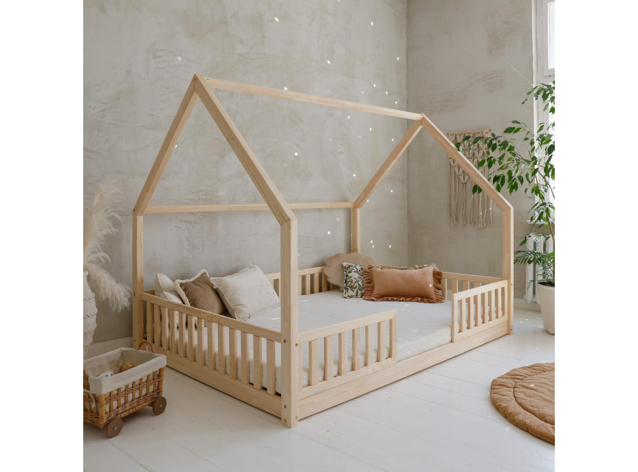 Detská domčeková Montessori posteľ z masívu borovice BIANCO DUO - 200x140 cm