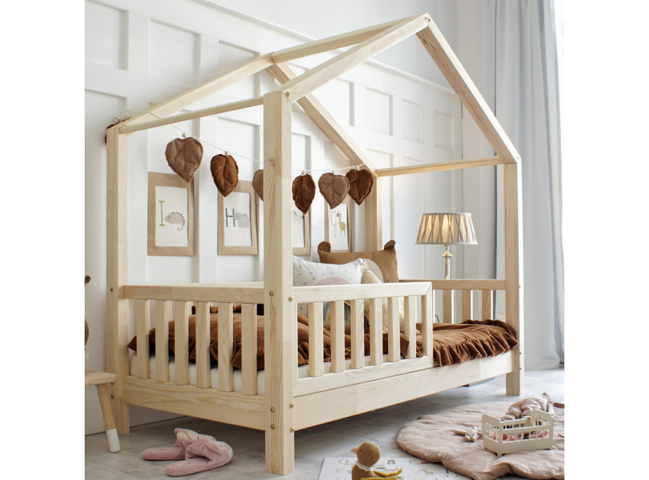 Detská domčeková posteľ z masívu borovice Bedhouse FENCE (so šuplíkom/s prístelkou) - 200x90 cm