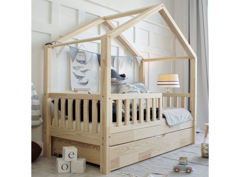 Detská domčeková posteľ z masívu borovice Bedhouse FENCE (so šuplíkom/s prístelkou) - 200x90 cm