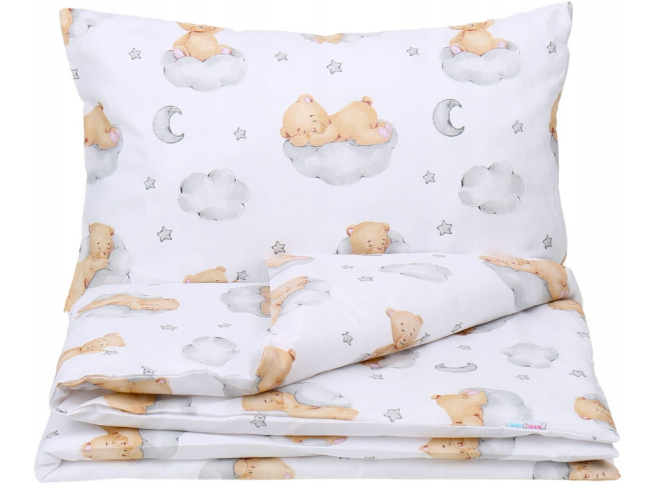 Detské bavlnené obliečky do postieľky 135x100 cm BABYMAM PREMIUM - Medvedík v oblakoch