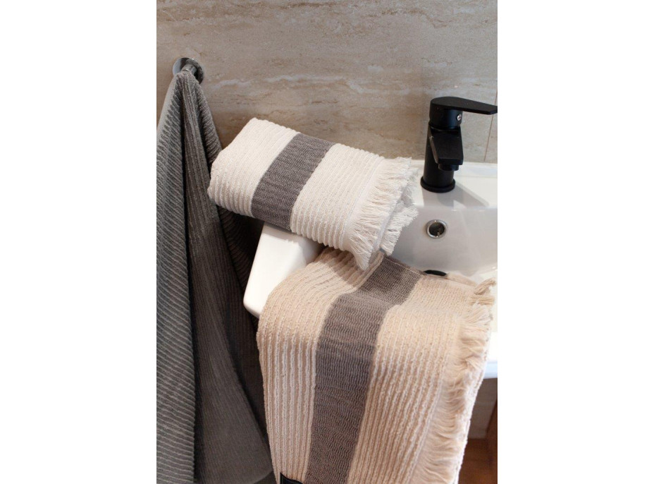 Bavlnený uterák so strapcami FALA - 70x140 cm - 500g/m2 - šedý