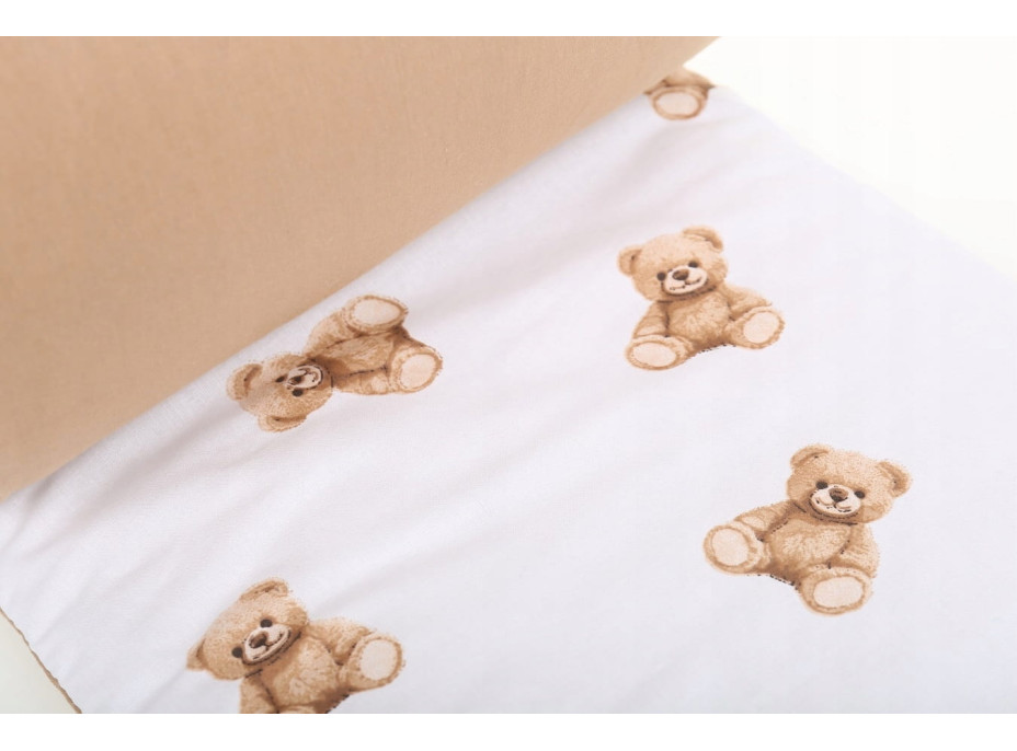 Ochranný mantinel do postieľky 180x30 cm BABYMAM PREMIUM - Medvedík Teddy - biely/škoricový