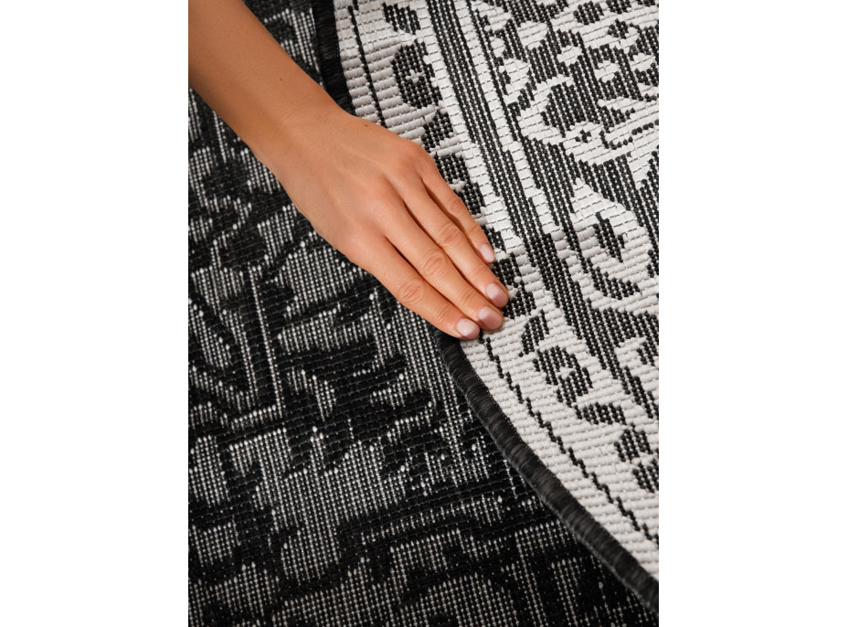 Kusový koberec Duet Kona Black/White kruh - na von aj na doma