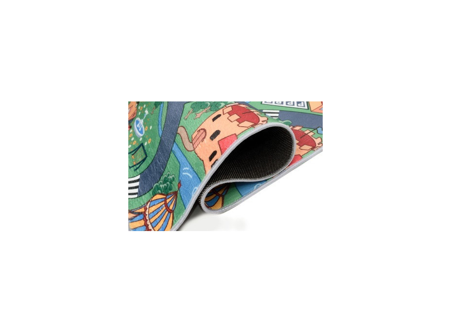 Dětský kusový koberec FLANNEL PRINTED - Na vesnici