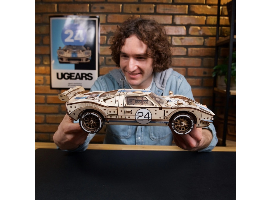 Ugears 3D drevené mechanické puzzle UGT-24 Endurance Racer