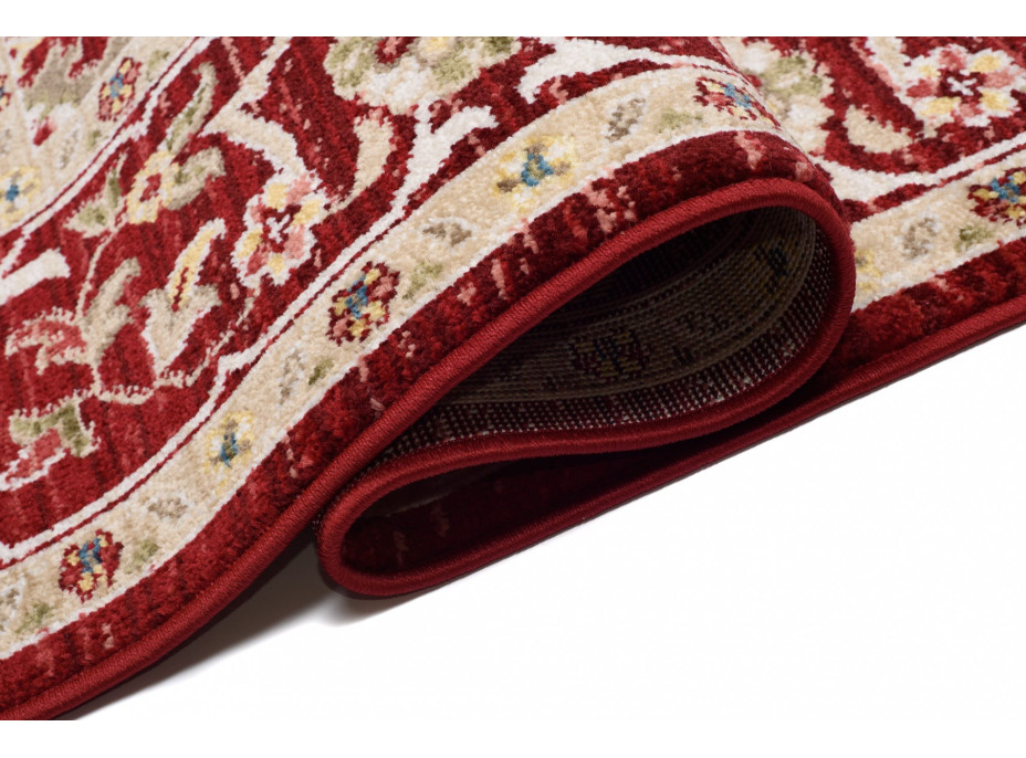 Kusový koberec RIVOLI Ushak - červený