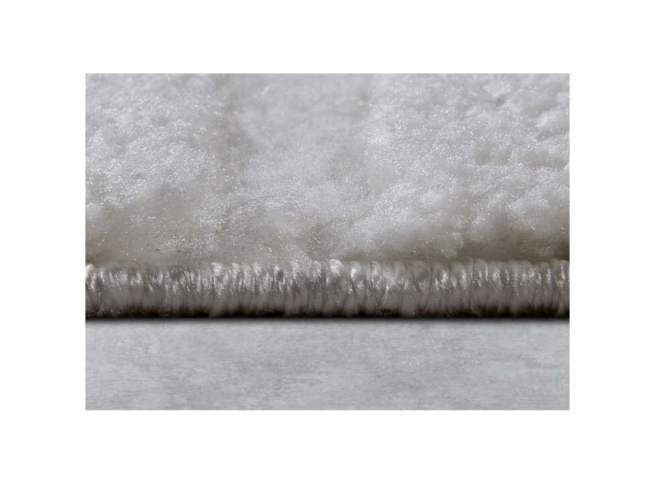 Kusový koberec Gallery 106095 Cream z kolekcie Elle