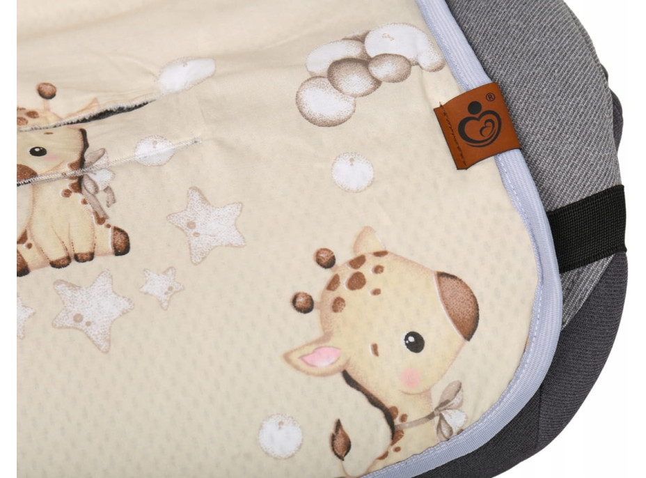Vložka proti poteniu BABYMAM SUPER AIR 3D do autosedačky/kočíka - Žirafa