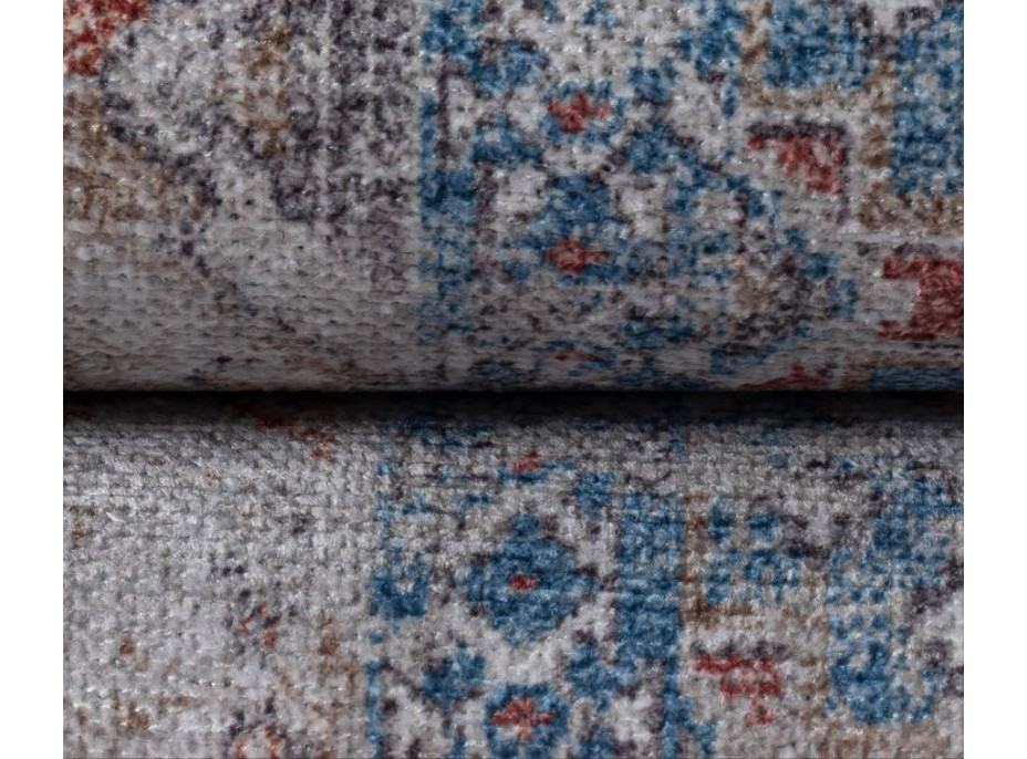 Kusový koberec RITZ Tiles - šedý/modrý/červený