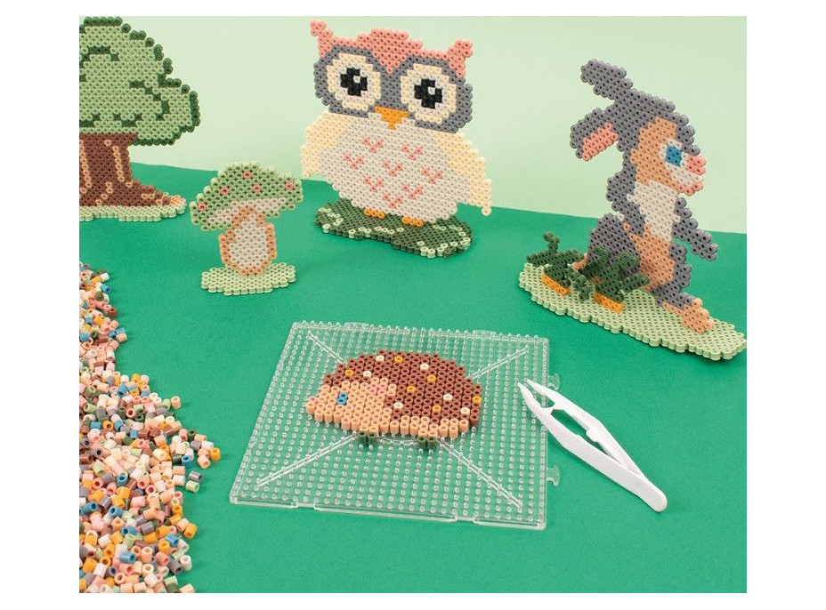 PLAYBOX Zažehľovacie korálky v plastovom kufríku Mellow pastel + doštička a predlohy 12000ks