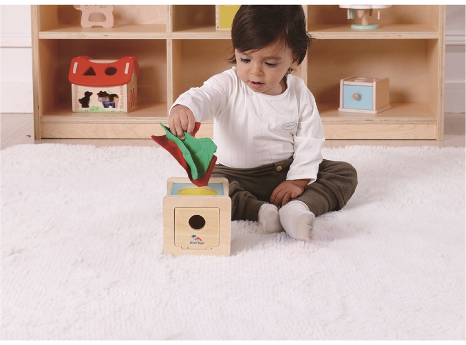 2Kids Toys Montessori set hračiek pre najmenších 5m+