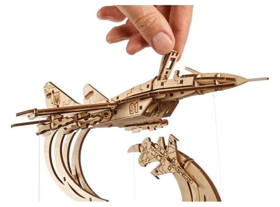 UGEARS 3D puzzle Duch Kyjeva 181 dielikov