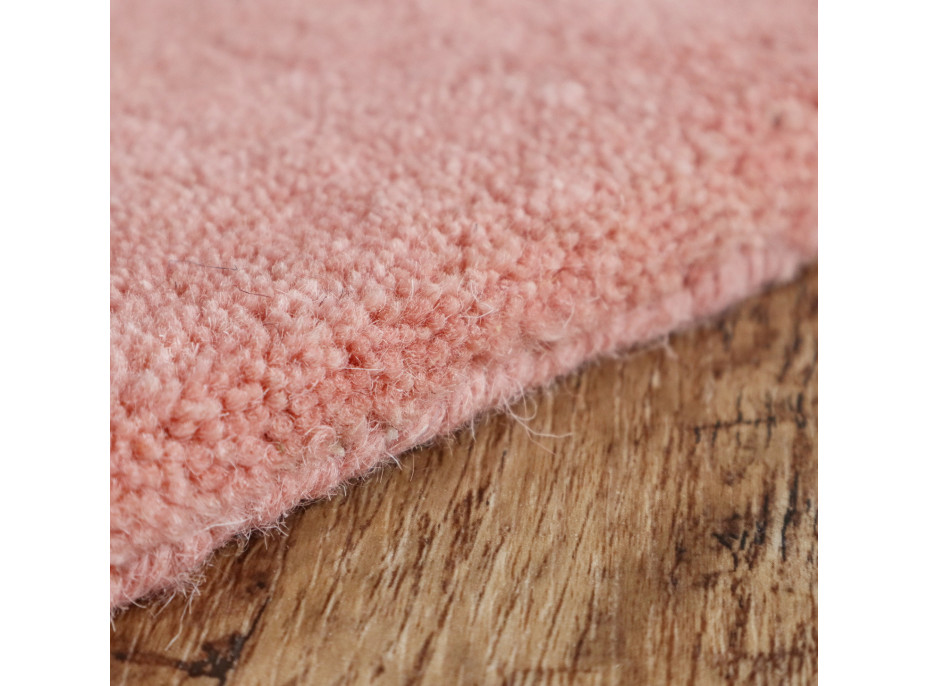 Ručne všívaný kusový koberec Asra wool staroružová