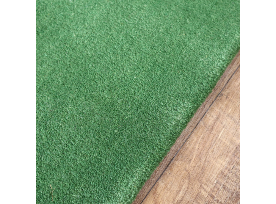 Ručne všívaný kusový koberec Asra wool sv. zelená
