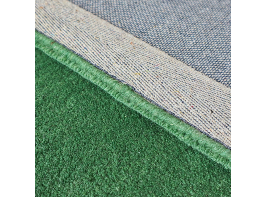 Ručne všívaný kusový koberec Asra wool sv. zelená