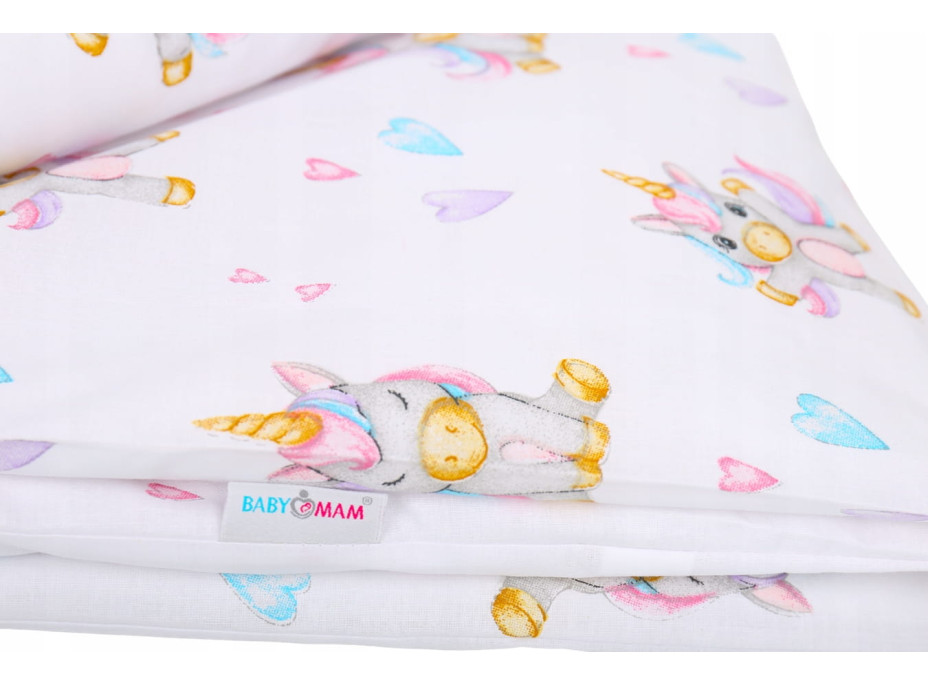 Detské bavlnené obliečky do postieľky 135x100 cm BABYMAM PREMIUM - Veselý jednorožec