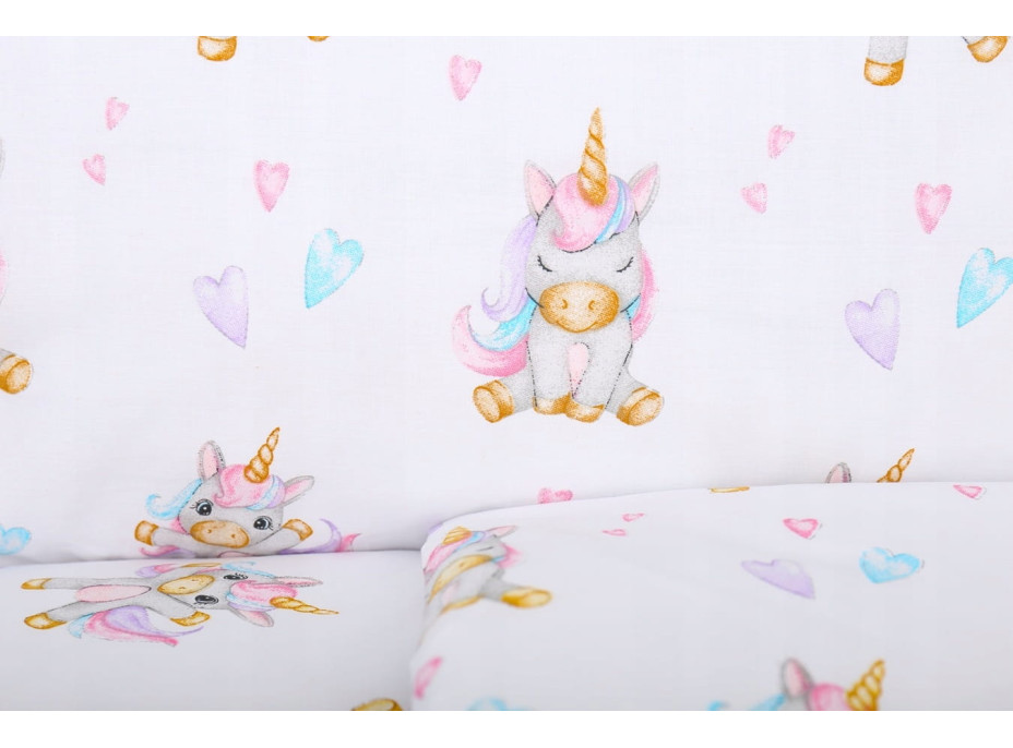 Detské bavlnené obliečky do postieľky 135x100 cm BABYMAM PREMIUM - Veselý jednorožec
