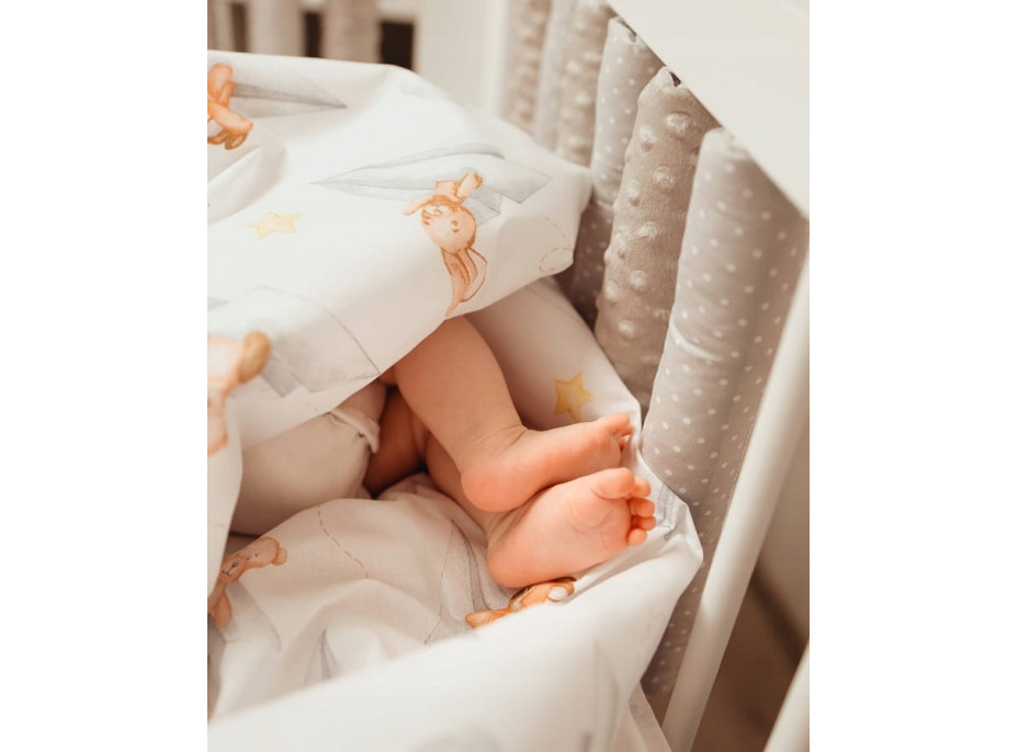Detské bavlnené obliečky do postieľky 135x100 cm BABYMAM PREMIUM - Let lastovičkou