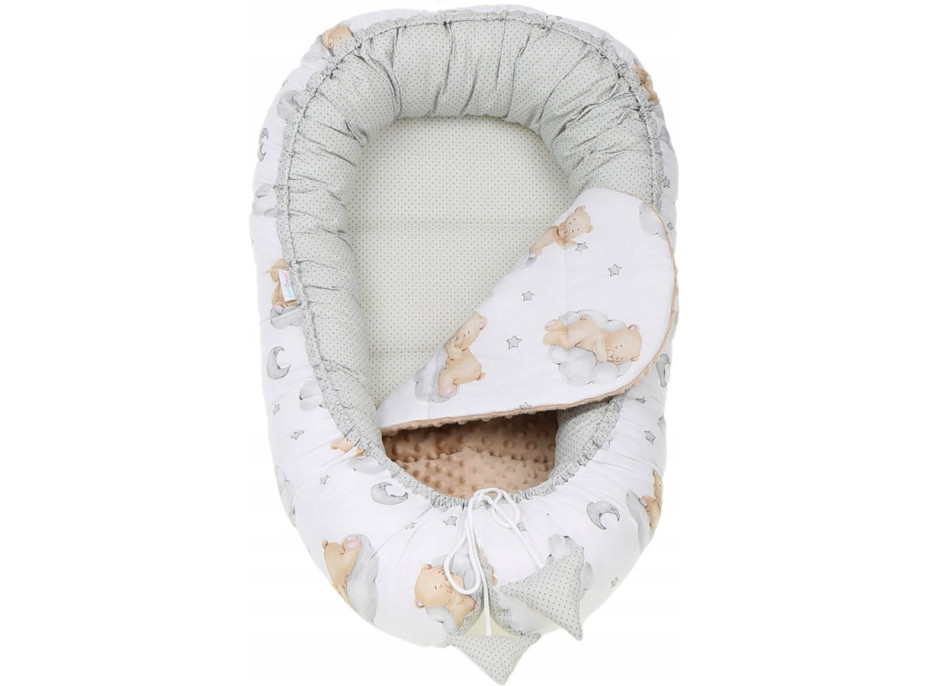 Obojstranné hniezdočko (kokon) pre bábätko - BABYMAM PREMIUM set 7v1 - Medvedík v oblakoch s béžovou minkou
