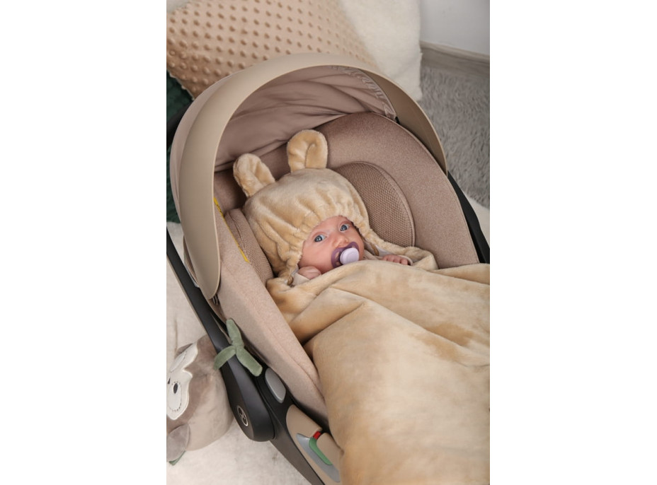 Plyšová zavinovačka s kapucňou BABYMAM do autosedačky - Lesné zvieratká/béžová